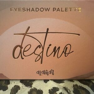 Brand New Alamar Destino Eye Shadow Palette